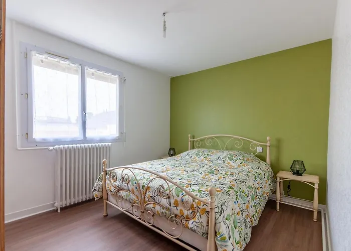 Gite Renardeau - Maison A Deux Pas Du Centre * Carentan