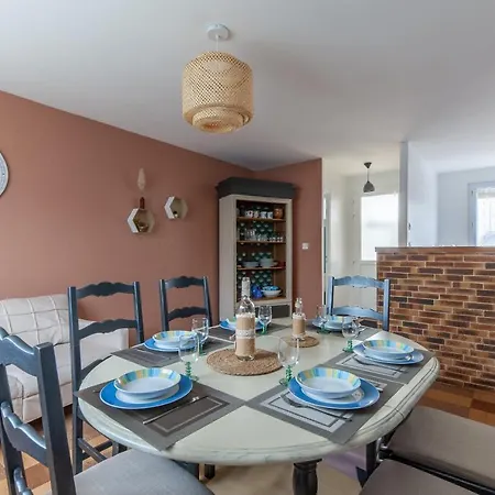 Gite Renardeau - Maison A Deux Pas Du Centre Дом отдыха