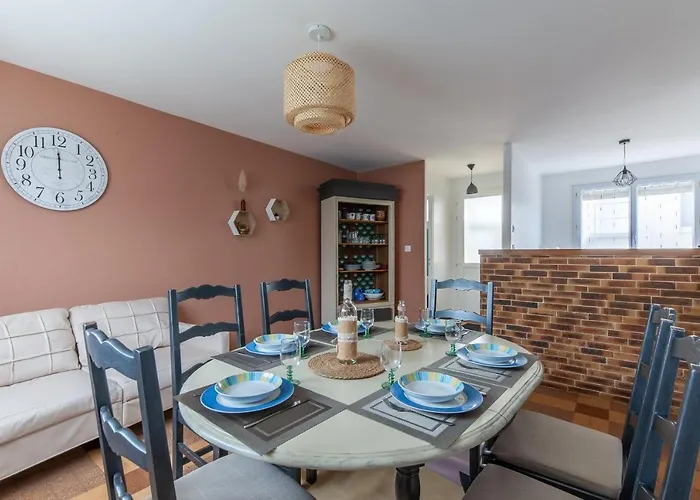 Gite Renardeau - Maison A Deux Pas Du Centre Feriehus